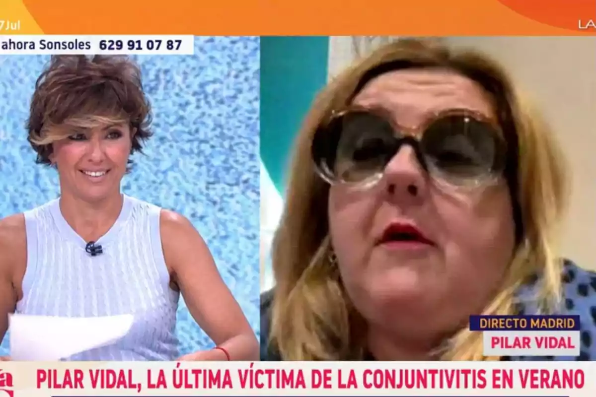 Sonsoles Ónega y Pilar Vidal participan en un programa de televisión, una en el estudio sonriendo y otra en videollamada usando gafas grandes, con un titular sobre conjuntivitis en verano. Sonsoles Ónega y Pilar Vidal participan en un programa de televisión, una en el estudio sonriendo y otra en videollamada usando gafas grandes, con un titular sobre conjuntivitis en verano.