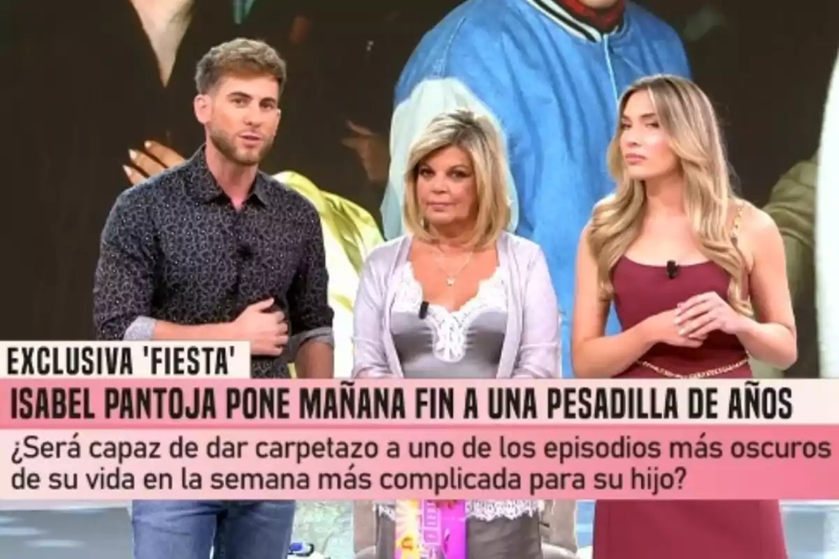 César Muñoz, Terelu Campos y Àlex Blanquer, de pie y muy serios, en el plató de 'Fiesta' César Muñoz, Terelu Campos y Àlex Blanquer, de pie y muy serios, en el plató de 'Fiesta'