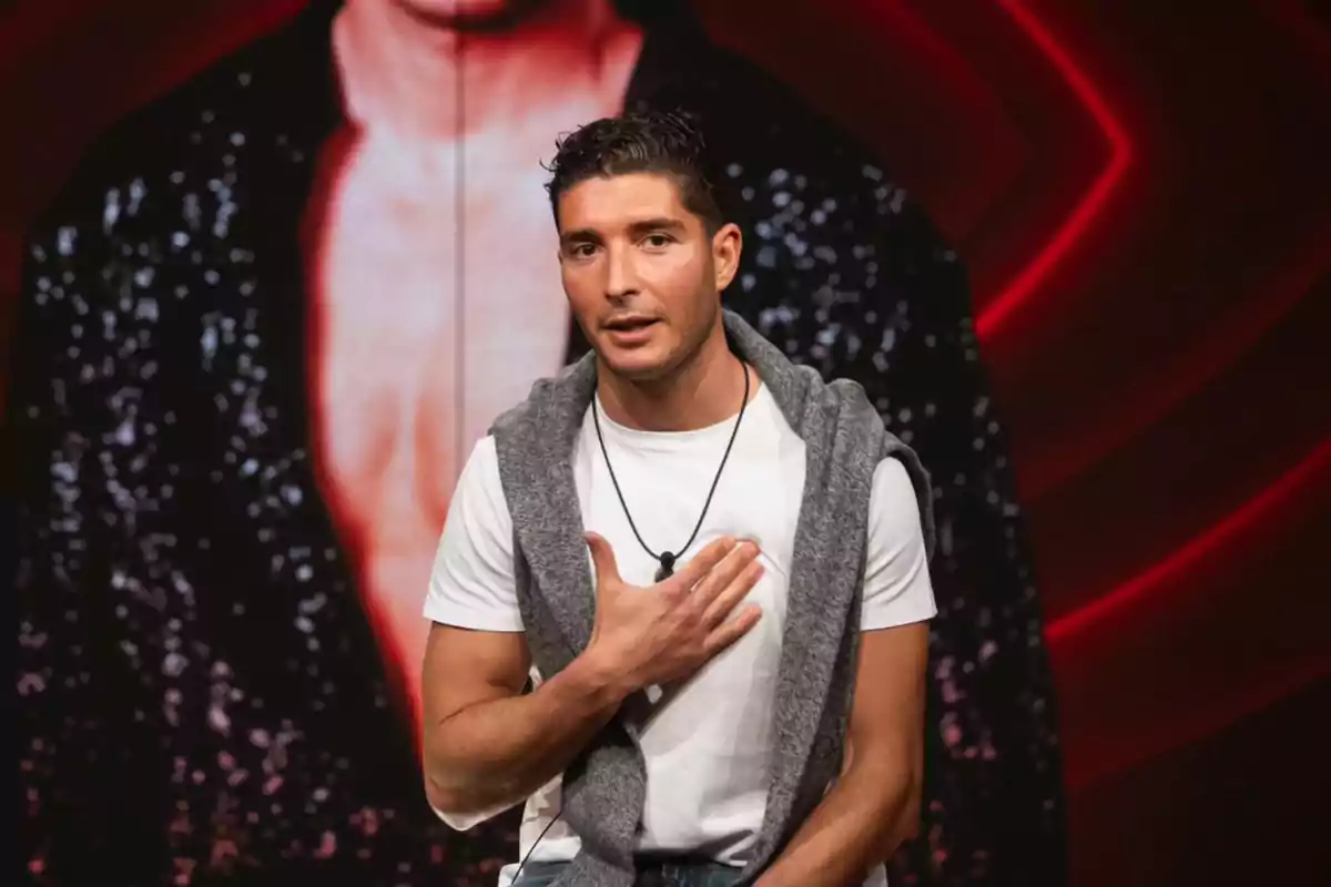 Álex Ghita expulsado de 'GH DÚO' Álex Ghita expulsado de 'GH DÚO'