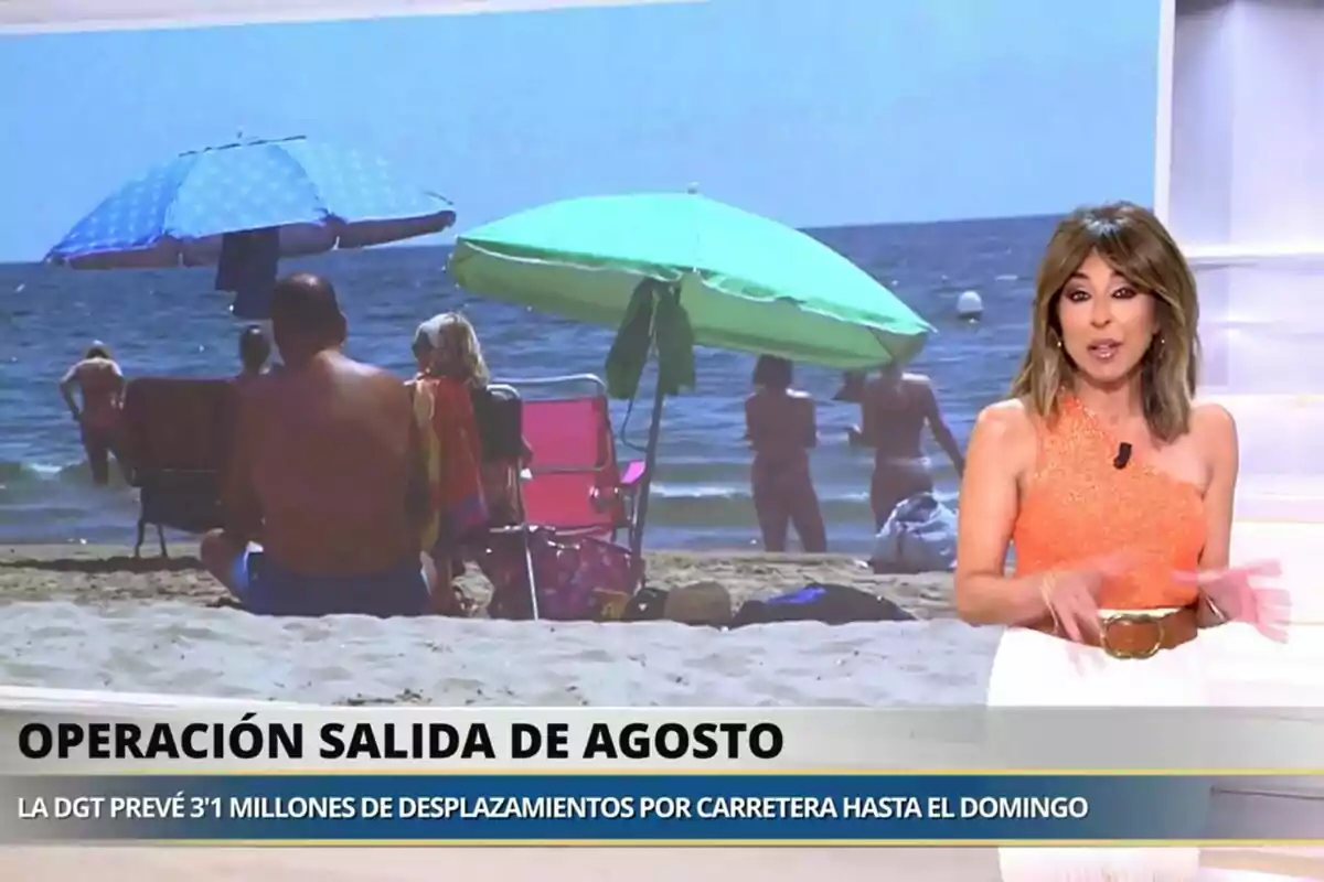 Captura de Ana Terradillos de noticias informa sobre la operación salida de agosto mientras se muestra una imagen de personas en la playa en el plató de La Mirada Crítica Captura de Ana Terradillos de noticias informa sobre la operación salida de agosto mientras se muestra una imagen de personas en la playa en el plató de La Mirada Crítica