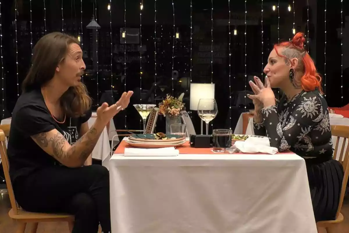 Captura de Andrea y José Andrés Choni en su cita en First Dates Captura de Andrea y José Andrés Choni en su cita en First Dates