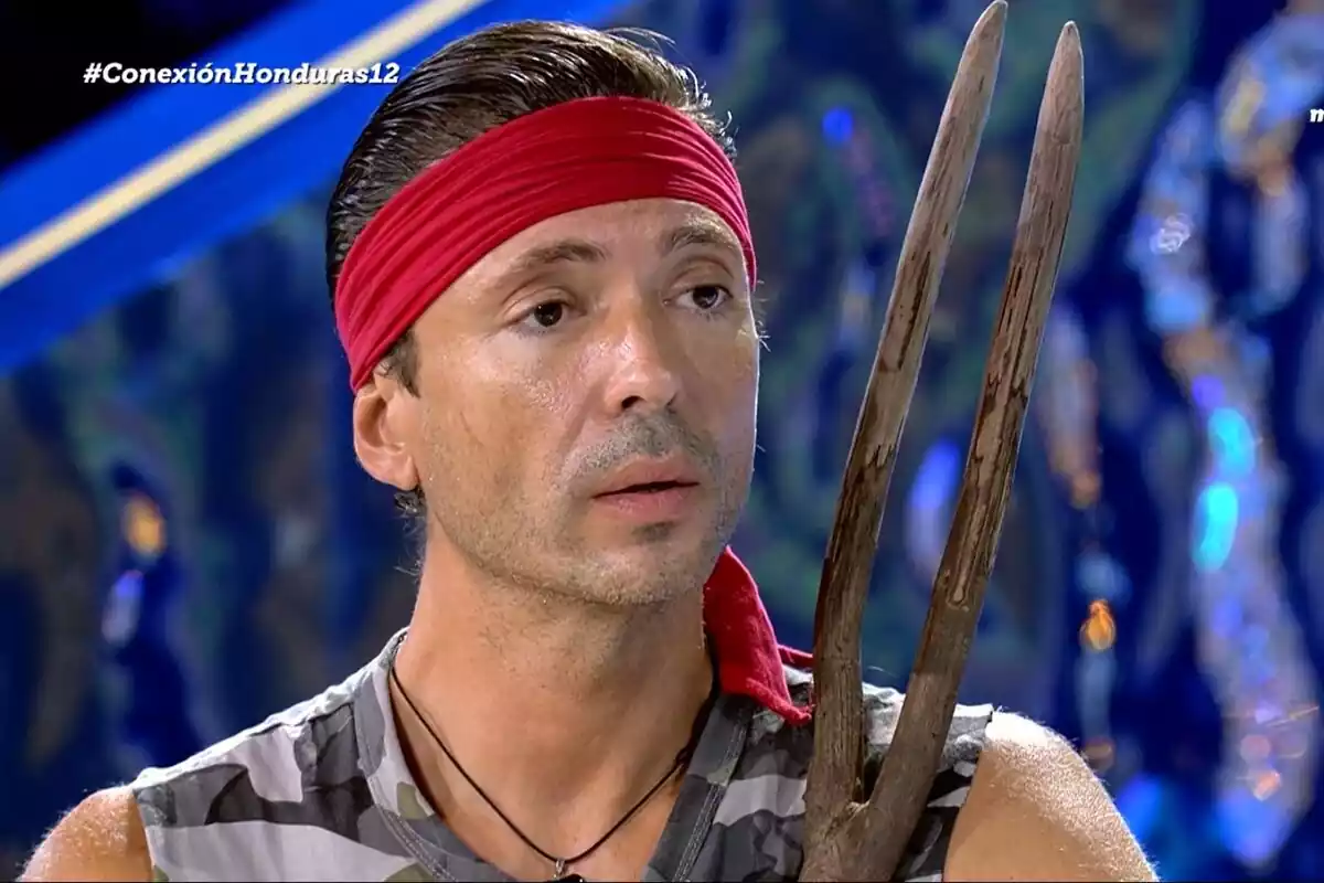 Captura de Ángel Cristo JR en el plató de Supervivientes Captura de Ángel Cristo JR en el plató de Supervivientes