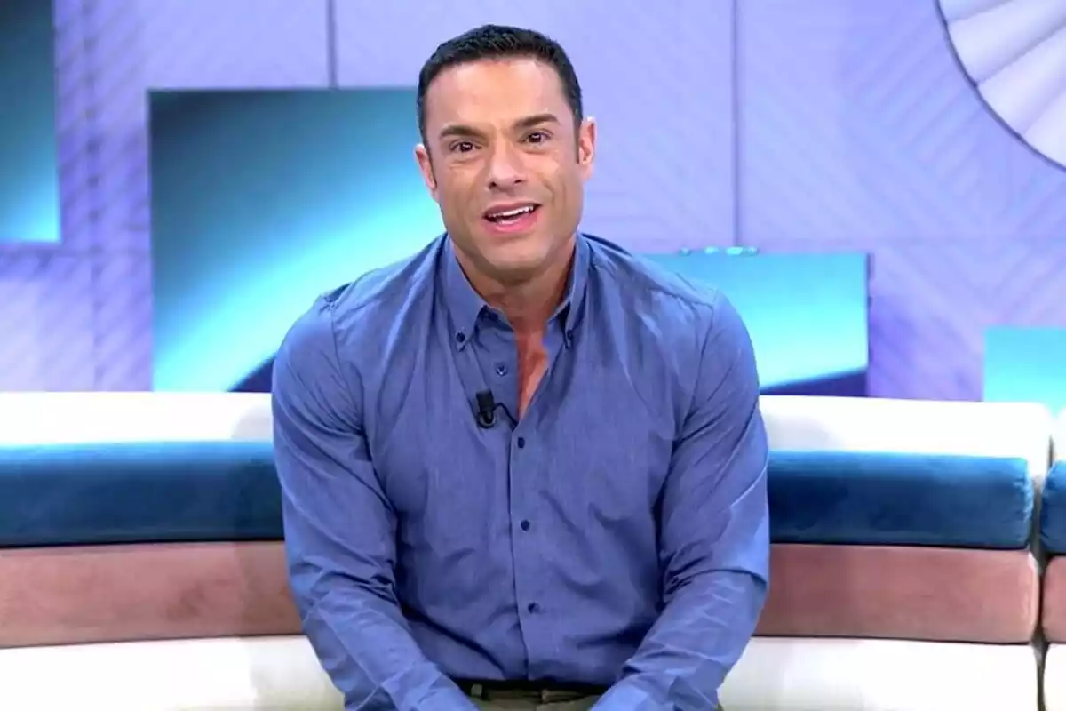 Captura de Antonio Rossi como colaborador de Vamos a ver en Telecinco Captura de Antonio Rossi como colaborador de Vamos a ver en Telecinco