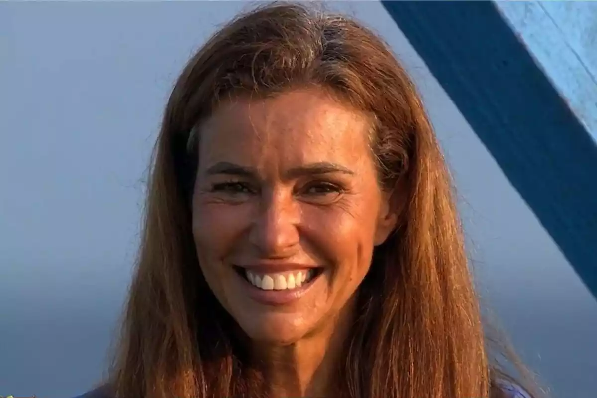 Captura de Arantxa del Sol sonriendo en el puente de las emociones de Supervivientes Captura de Arantxa del Sol sonriendo en el puente de las emociones de Supervivientes