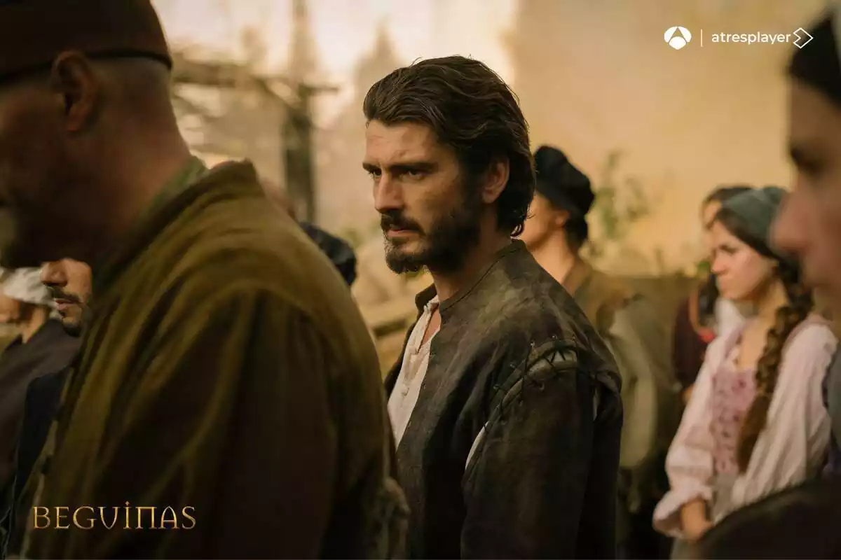 Fotografía de Yon González como protagonista de la serie Beguinas de Antena 3 Fotografía de Yon González como protagonista de la serie Beguinas de Antena 3