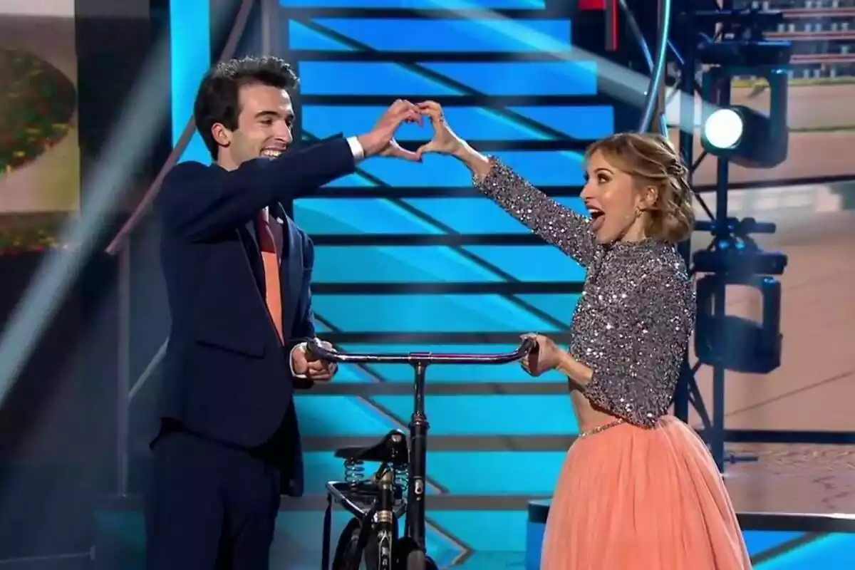 Captura de Bruno Vila con su bailarina en Bailando con las Estrellas Captura de Bruno Vila con su bailarina en Bailando con las Estrellas