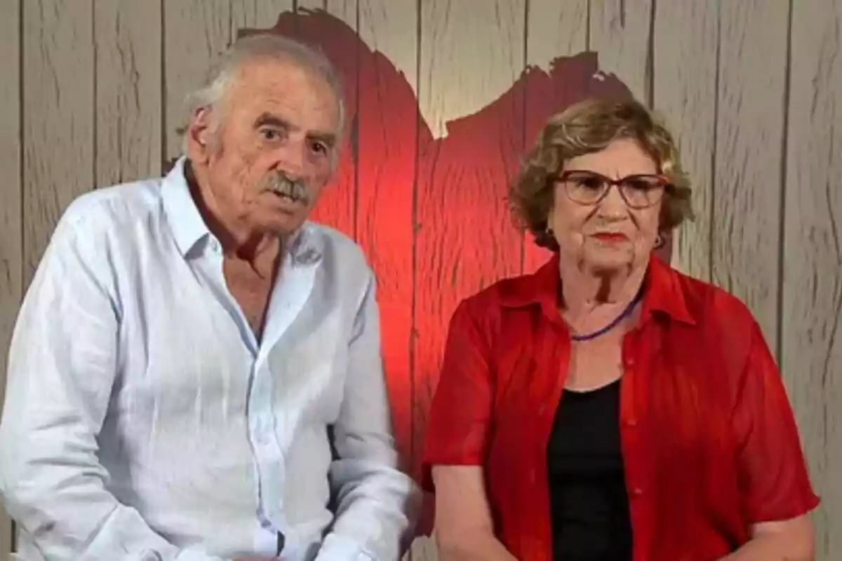 Captura de Encarna y Eladio en la decisión final de 'First Dates' Captura de Encarna y Eladio en la decisión final de 'First Dates'