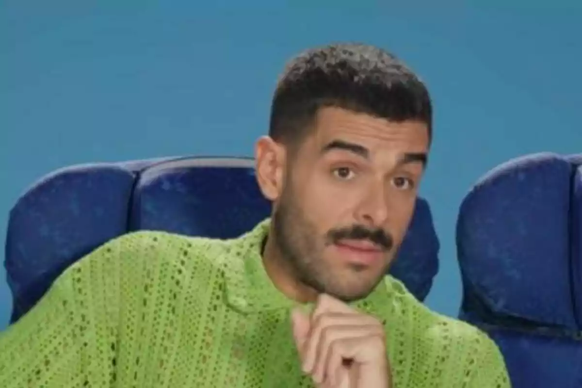 Captura de Germán González en 'Sálvese quien pueda' en Netflix Captura de Germán González en 'Sálvese quien pueda' en Netflix