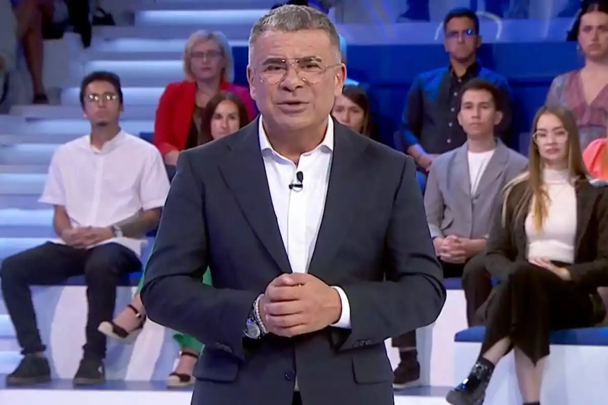 Captura de Jorge Javier Vázquez en 'Hay una cosa que te quiero decir' Captura de Jorge Javier Vázquez en 'Hay una cosa que te quiero decir'