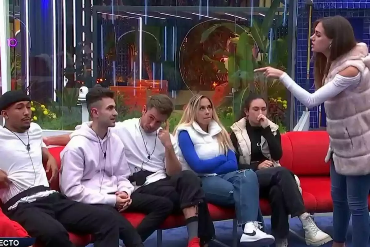 Captura de Maica dirigint-se a Adrián a 'Gran Hermano' Captura de Maica dirigint-se a Adrián a 'Gran Hermano'