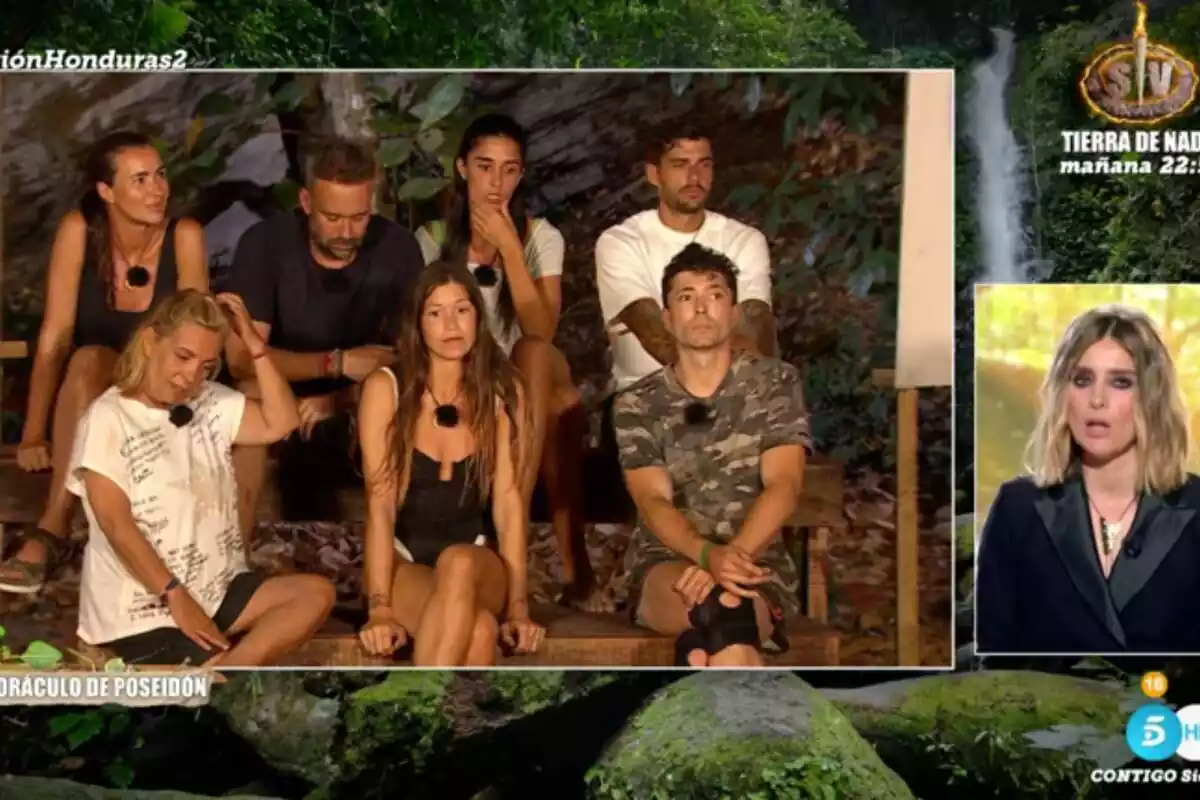 Captura del programa 'Supervivientes' en 'Conexión Honduras' con los concursantes y Sandra Barneda Captura del programa 'Supervivientes' en 'Conexión Honduras' con los concursantes y Sandra Barneda