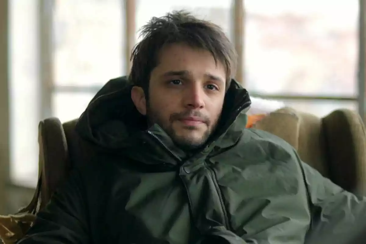 Captura de Çinar en Secretos de Familia de Antena 3 Captura de Çinar en Secretos de Familia de Antena 3