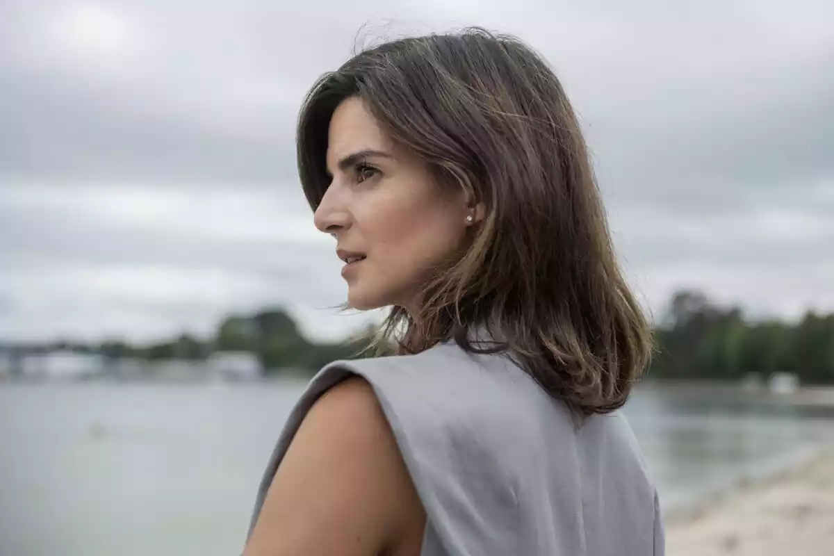 Fotografía de Clara Lago como protagonista de Clanes de Netflix Fotografía de Clara Lago como protagonista de Clanes de Netflix