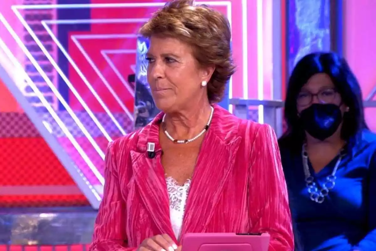 Captura de Conchita Pérez, la poligrafista de Sálvame Deluxe Captura de Conchita Pérez, la poligrafista de Sálvame Deluxe