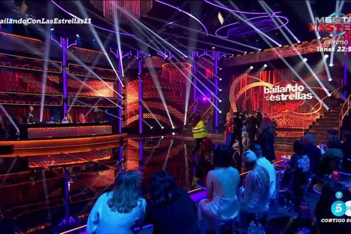 Captura del desmayo de Bailando con las Estrellas en Telecinco Captura del desmayo de Bailando con las Estrellas en Telecinco