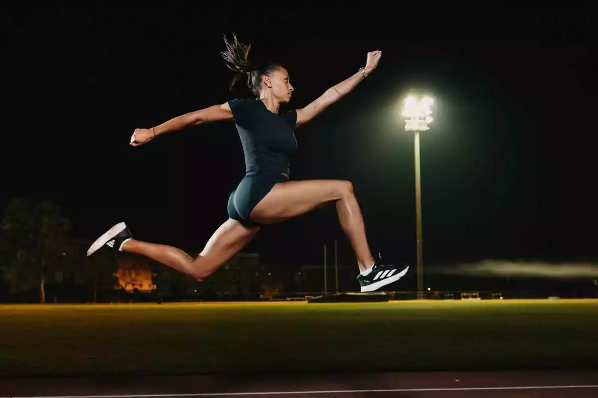 Fotografía de Ana Peleteiro como protagonista de Detrás de la medalla Fotografía de Ana Peleteiro como protagonista de Detrás de la medalla