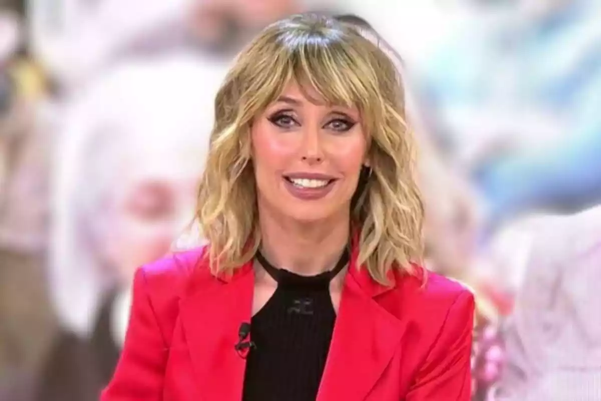 Captura d'Emma García mirant a càmera a Fiesta aquest dissabte 24 de febrer Captura d'Emma García mirant a càmera a Fiesta aquest dissabte 24 de febrer