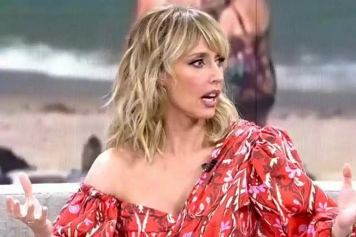 Captura de Emma García con cara de sorpresa en Fiesta de Telecinco Captura de Emma García con cara de sorpresa en Fiesta de Telecinco