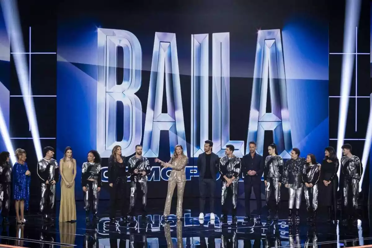 Primeros dos equipos de 'Baila Como Puedas' Primeros dos equipos de 'Baila Como Puedas'