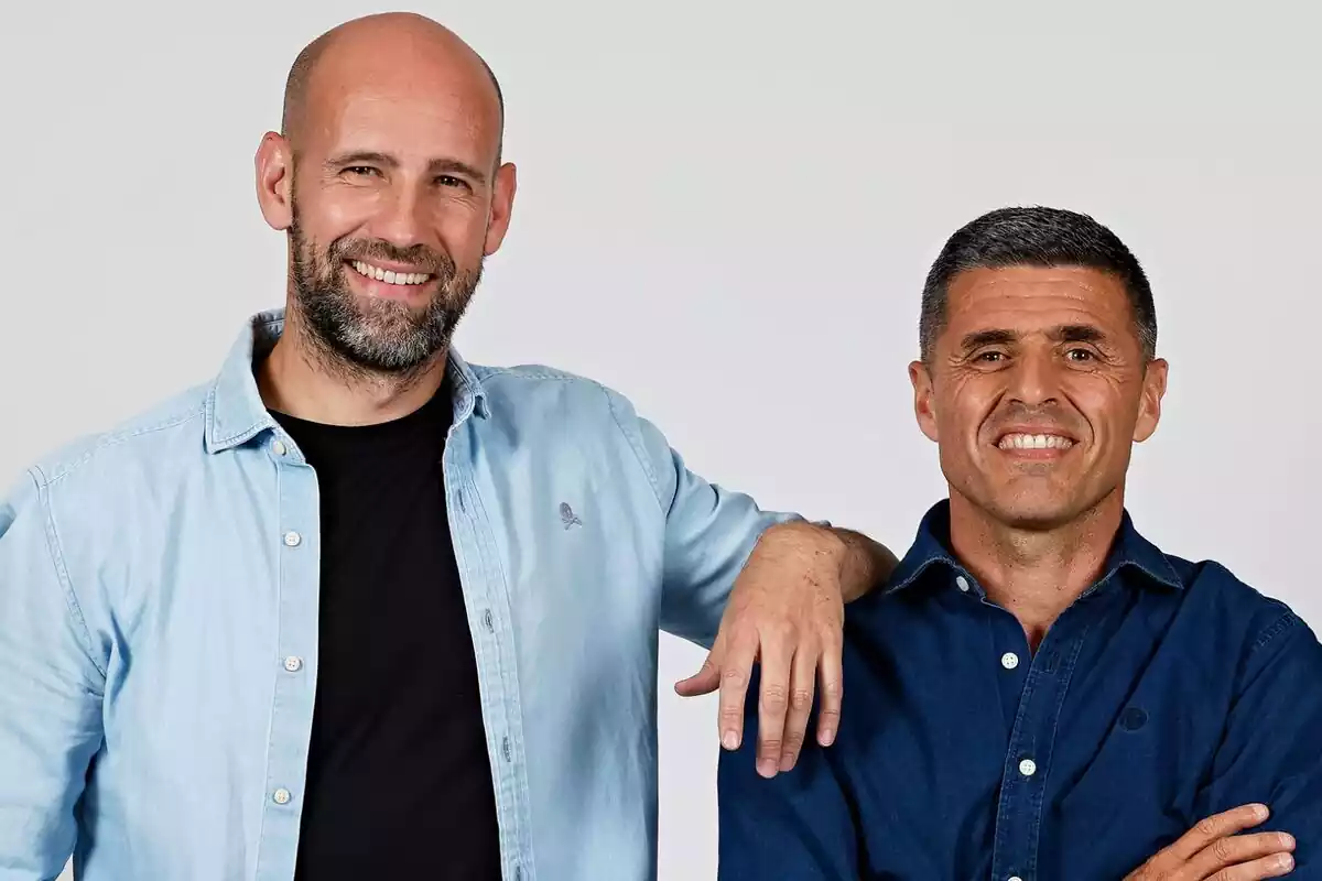 Fotografía de Gonzalo Miró y Ángel Díaz como concursantes de Pekín Express de HBO Max Fotografía de Gonzalo Miró y Ángel Díaz como concursantes de Pekín Express de HBO Max