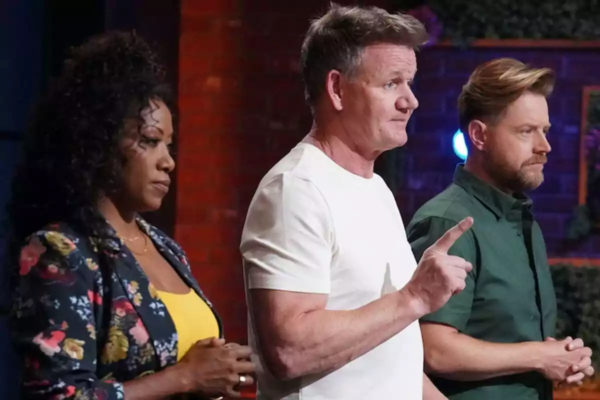 Fotografía de Gordon Ramsay en el plató de Next Level Chef junto a Nyesha Arrington y Richard Blais Fotografía de Gordon Ramsay en el plató de Next Level Chef junto a Nyesha Arrington y Richard Blais
