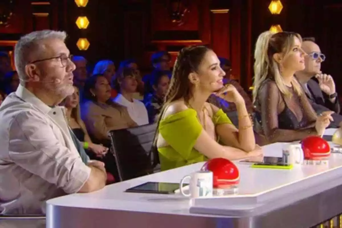 Flo, Paula Echevarría, Edurne y Risto durante la primera audición de Got Talent 9 Flo, Paula Echevarría, Edurne y Risto durante la primera audición de Got Talent 9