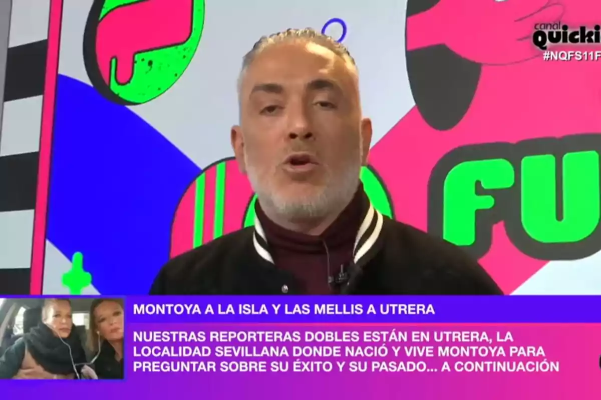 Kiko Hernández con barba y cabello canoso aparece en 'Ni que fuéramos' con gráficos coloridos de fondo y un recuadro en la esquina inferior izquierda muestra a dos mujeres en un coche con auriculares. Kiko Hernández con barba y cabello canoso aparece en 'Ni que fuéramos' con gráficos coloridos de fondo y un recuadro en la esquina inferior izquierda muestra a dos mujeres en un coche con auriculares.