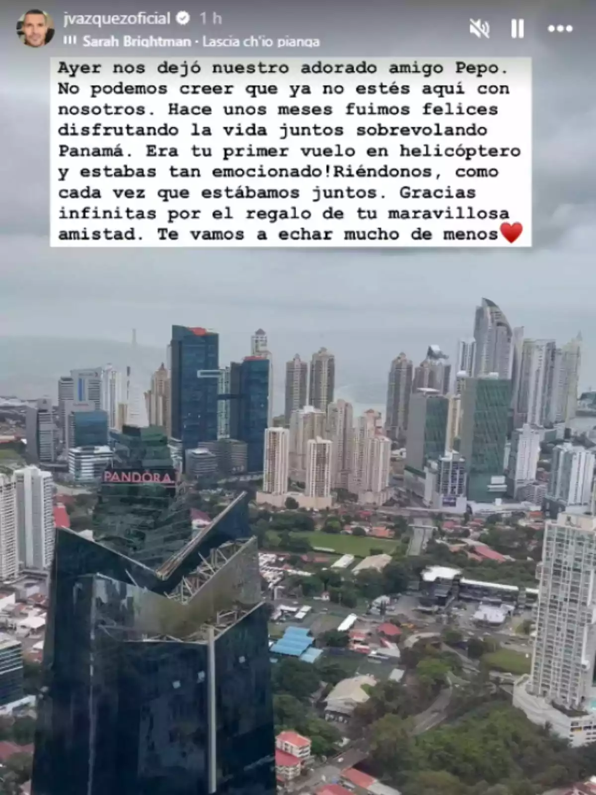 La imagen muestra un story de Jesús Vázquez con un mensaje de despedida emotivo dedicado a un amigo llamado Pepo, acompañado de una vista aérea de una ciudad con varios rascacielos y un edificio destacado con el nombre La imagen muestra un story de Jesús Vázquez con un mensaje de despedida emotivo dedicado a un amigo llamado Pepo, acompañado de una vista aérea de una ciudad con varios rascacielos y un edificio destacado con el nombre