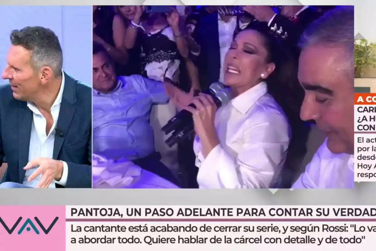 En la imagen se observa a Isabel Pantoja cantando con un micrófono rodeada de personas, mientras en un recuadro a la izquierda aparece Joaquín Prat en Vamos a ver. En la imagen se observa a Isabel Pantoja cantando con un micrófono rodeada de personas, mientras en un recuadro a la izquierda aparece Joaquín Prat en Vamos a ver.
