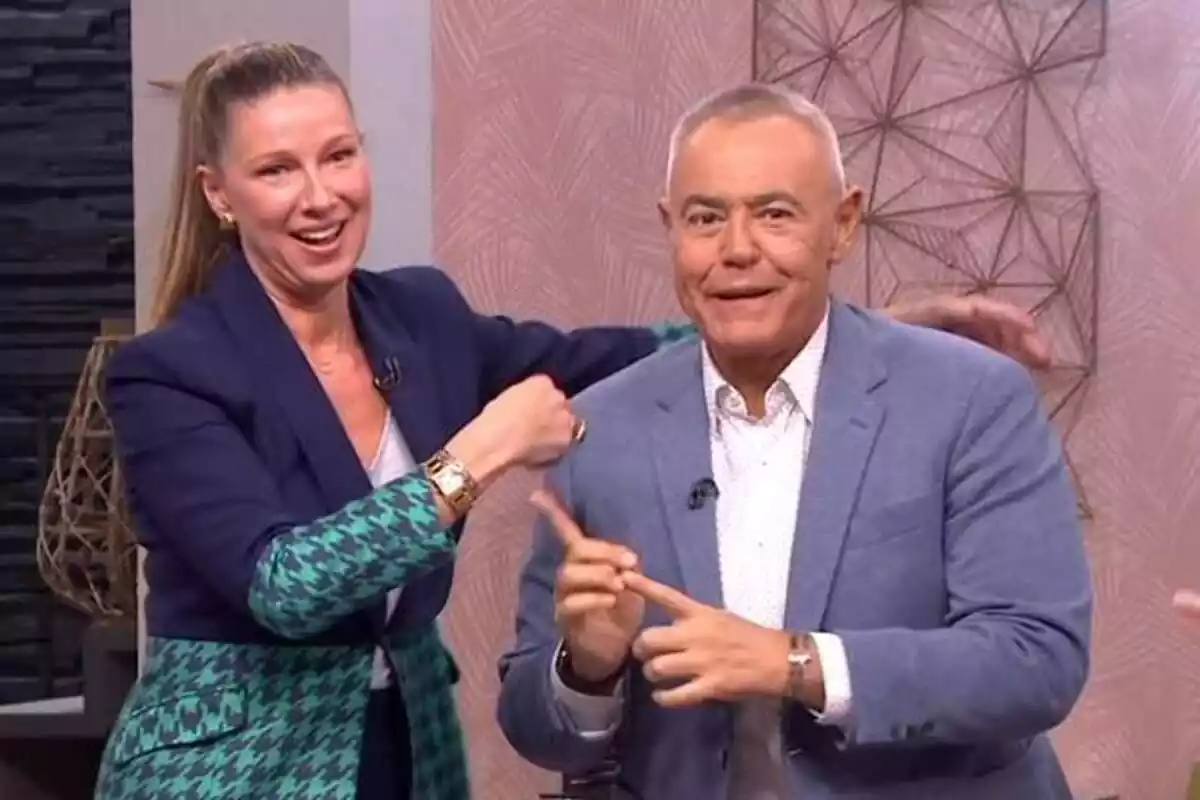 Captura de Jordi González y Anne Igartiburu en el estreno de D Corazón en La 1 Captura de Jordi González y Anne Igartiburu en el estreno de D Corazón en La 1