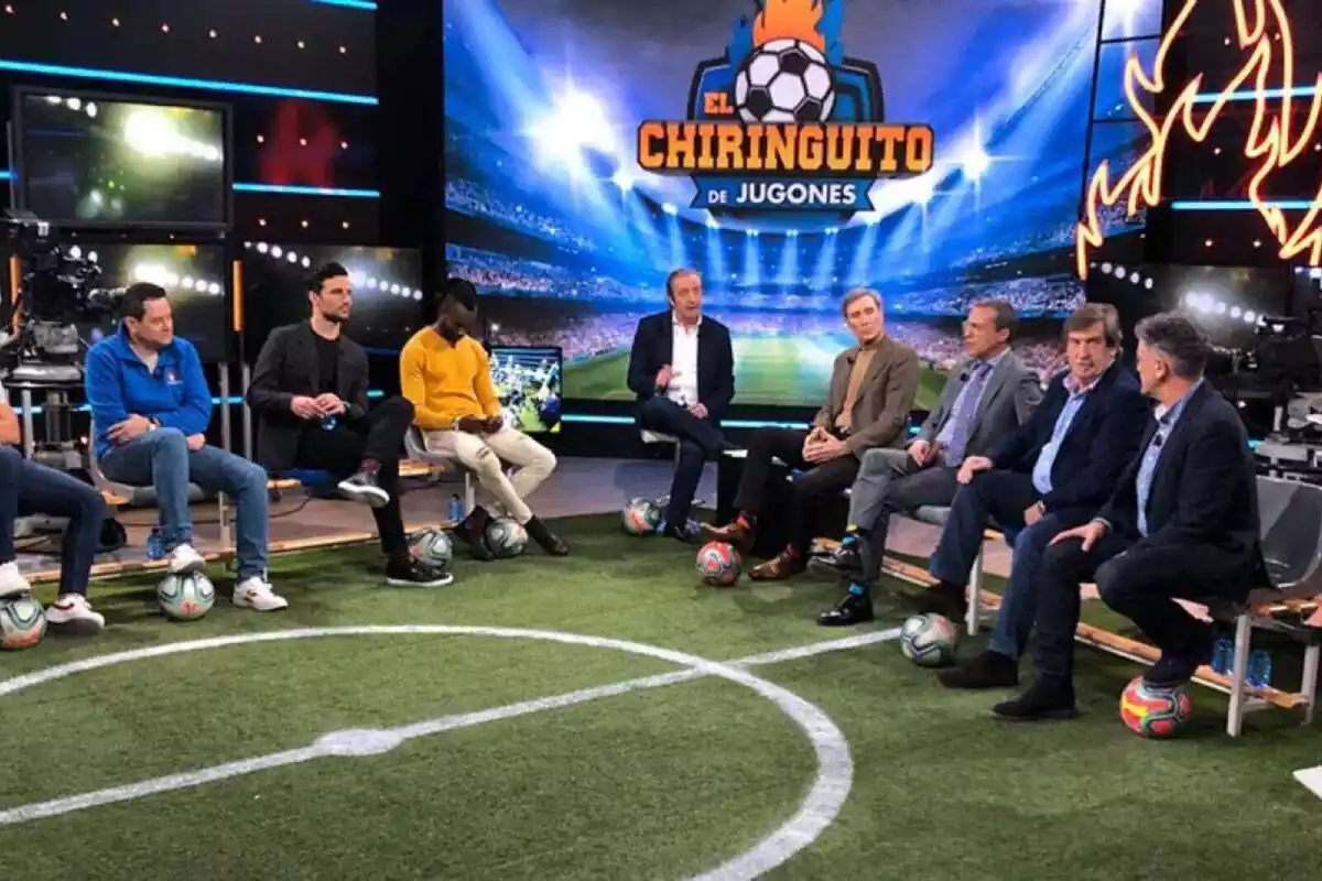 Plató d'El Xiringuito de Jugones a Mega amb Josep Pedrerol Plató d'El Xiringuito de Jugones a Mega amb Josep Pedrerol