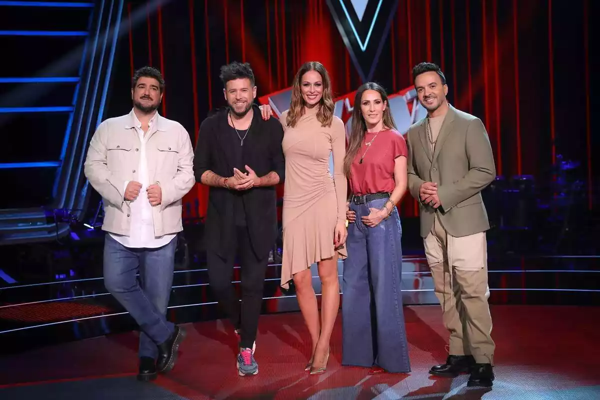 Presentació de La Voz amb Antonio Orozco, Pablo López, Eva González, Malú i Luis Fonsi Presentació de La Voz amb Antonio Orozco, Pablo López, Eva González, Malú i Luis Fonsi