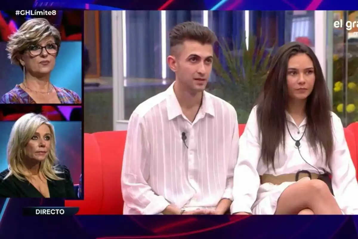 En la imagen se observa a Nerea y Luis sentadas en un sofá rojo durante Gran Hermano en vivo, con dos recuadros a la izquierda mostrando a sus madres. En la imagen se observa a Nerea y Luis sentadas en un sofá rojo durante Gran Hermano en vivo, con dos recuadros a la izquierda mostrando a sus madres.
