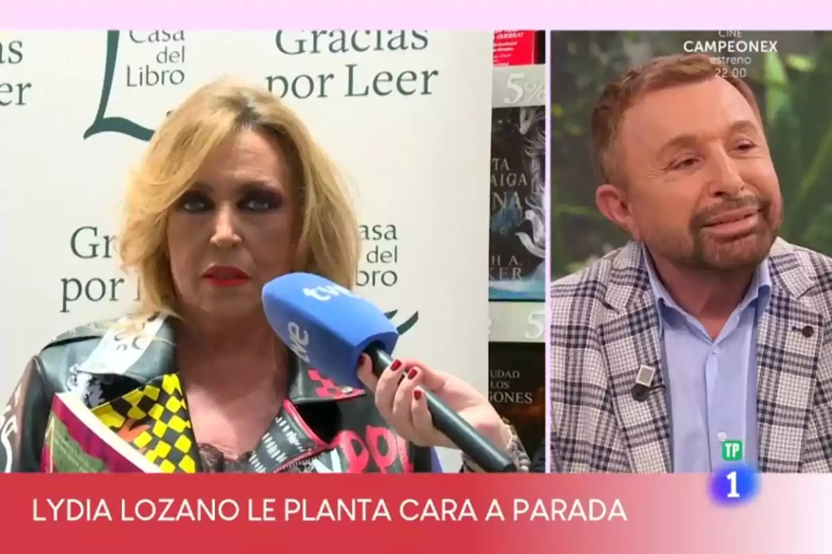 Lydia Lozano, con chaqueta colorida y hablando para un micrófono de TVE, mientras José Manuel Parada la mira desde el plató de 'D Corazón'