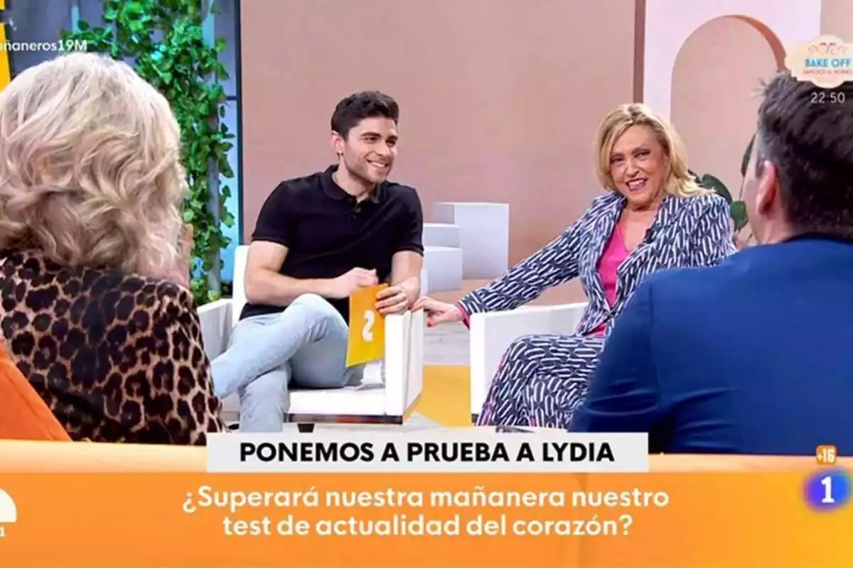 Captura de Lydia Lozano sometiéndose a un test en Mañaneros Captura de Lydia Lozano sometiéndose a un test en Mañaneros