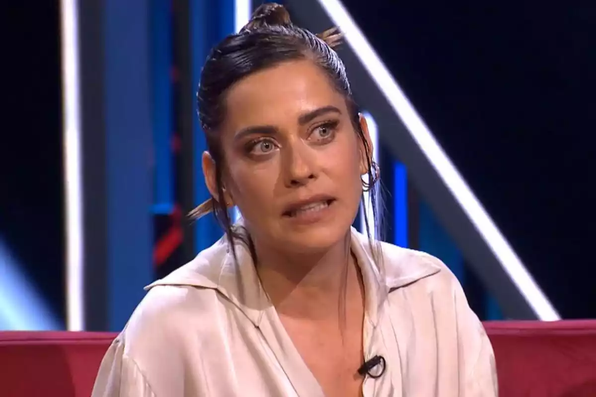 Captura de María León como invitada de Martínez y Hermanos en Cuatro Captura de María León como invitada de Martínez y Hermanos en Cuatro