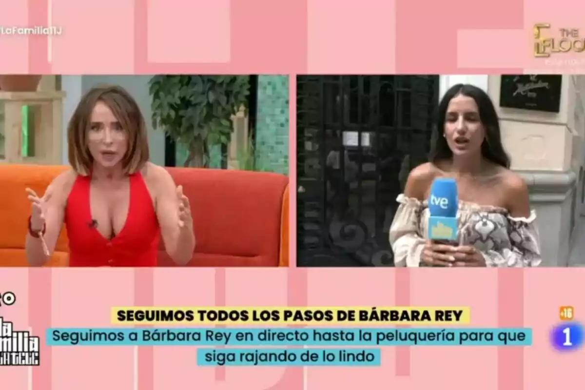 Dues dones participen a La Família de la Tele, María Patiño en un estudi amb sofà vermell i l’altra al carrer sostenint un micròfon blau de tve, amb un rètol a la pantalla que esmenta Bárbara Rey i la perruqueria.