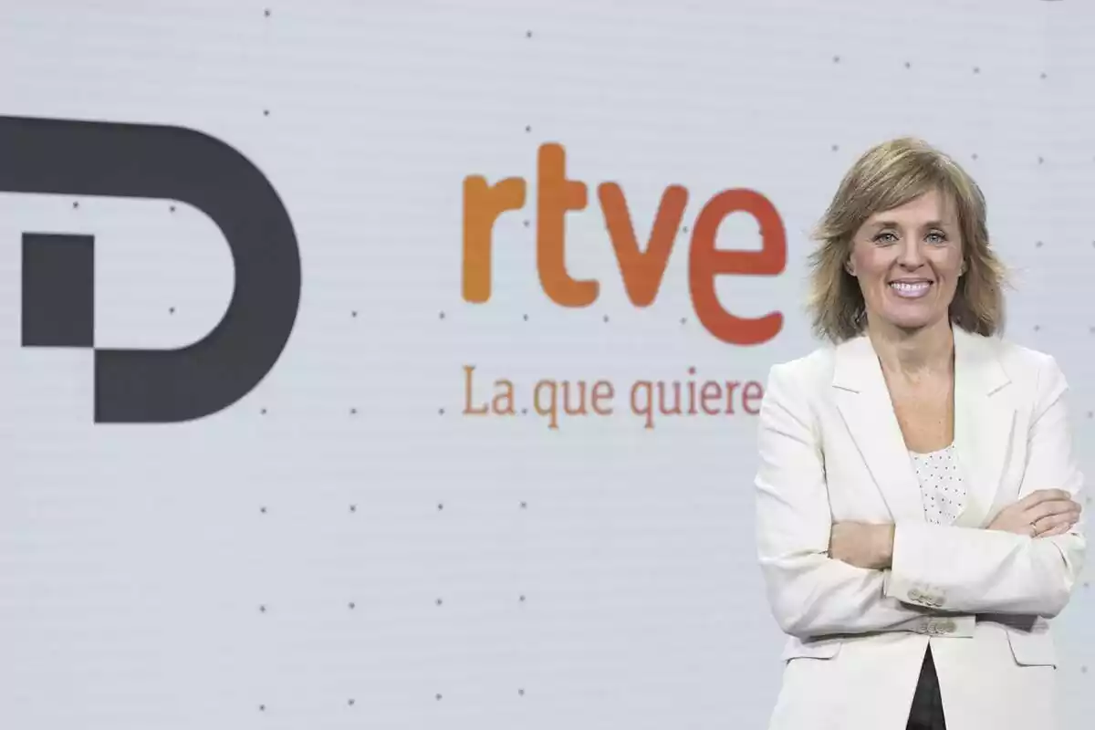 Posat de Marta Carazo com a nova presentadora del Telenotícies de La 1 Posat de Marta Carazo com a nova presentadora del Telenotícies de La 1
