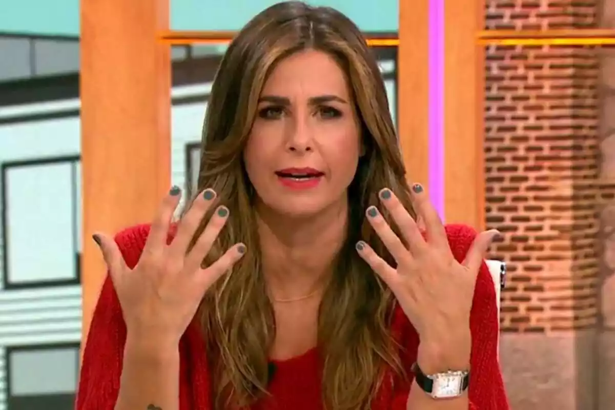 Nuria Roca como presentadora de La Roca en laSexta Nuria Roca como presentadora de La Roca en laSexta