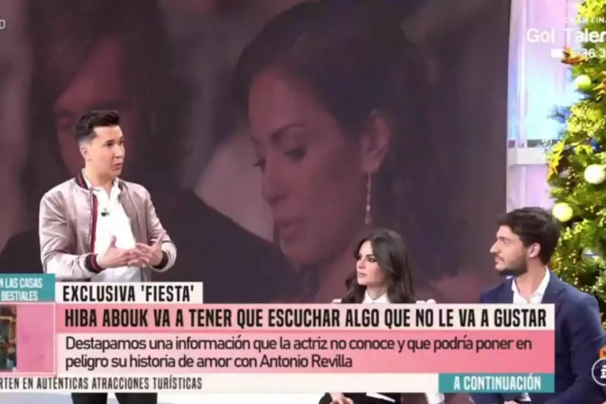 Fiesta discute una noticia exclusiva sobre una actriz y su relación amorosa, con Omar Suárez, Alexia Rivas y Alejandro Entrambasaguas en el set. Fiesta discute una noticia exclusiva sobre una actriz y su relación amorosa, con Omar Suárez, Alexia Rivas y Alejandro Entrambasaguas en el set.