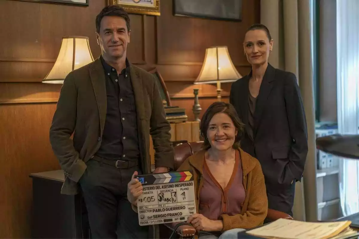 Oriol Tarrasón, María Pujalte i Laura Pamplona als Misteris de Laura