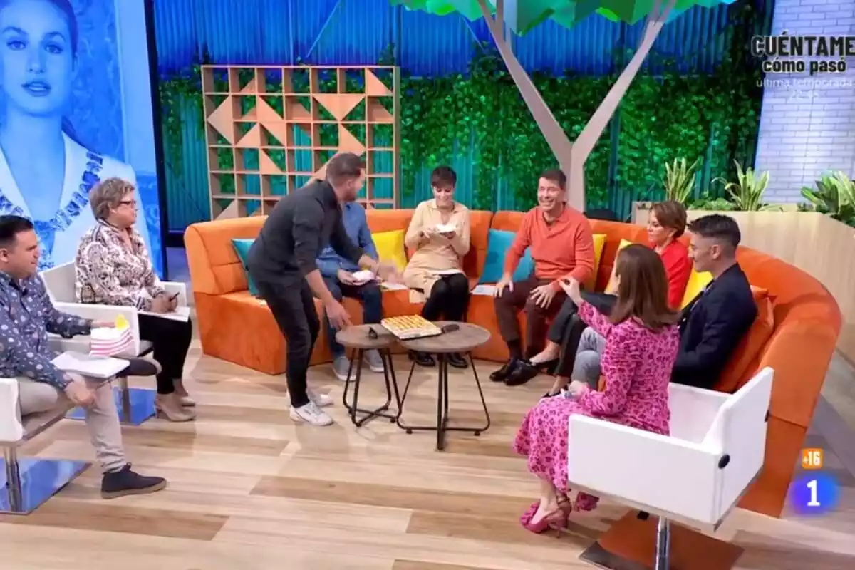Plano general del plató del programa 'Mañaneros' de RTVE el pasado 1 de noviembre de 2023 Plano general del plató del programa 'Mañaneros' de RTVE el pasado 1 de noviembre de 2023