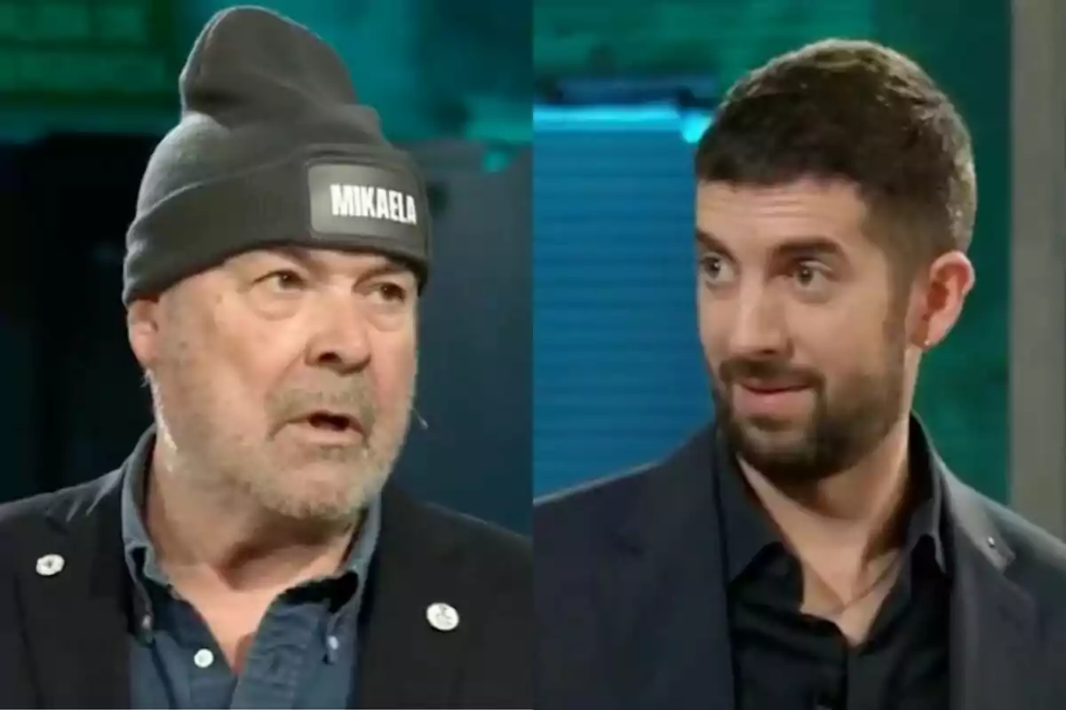 Antonio Resines y David Broncano en 'La Revuelta', uno lleva un gorro con la palabra "Mikaela".
