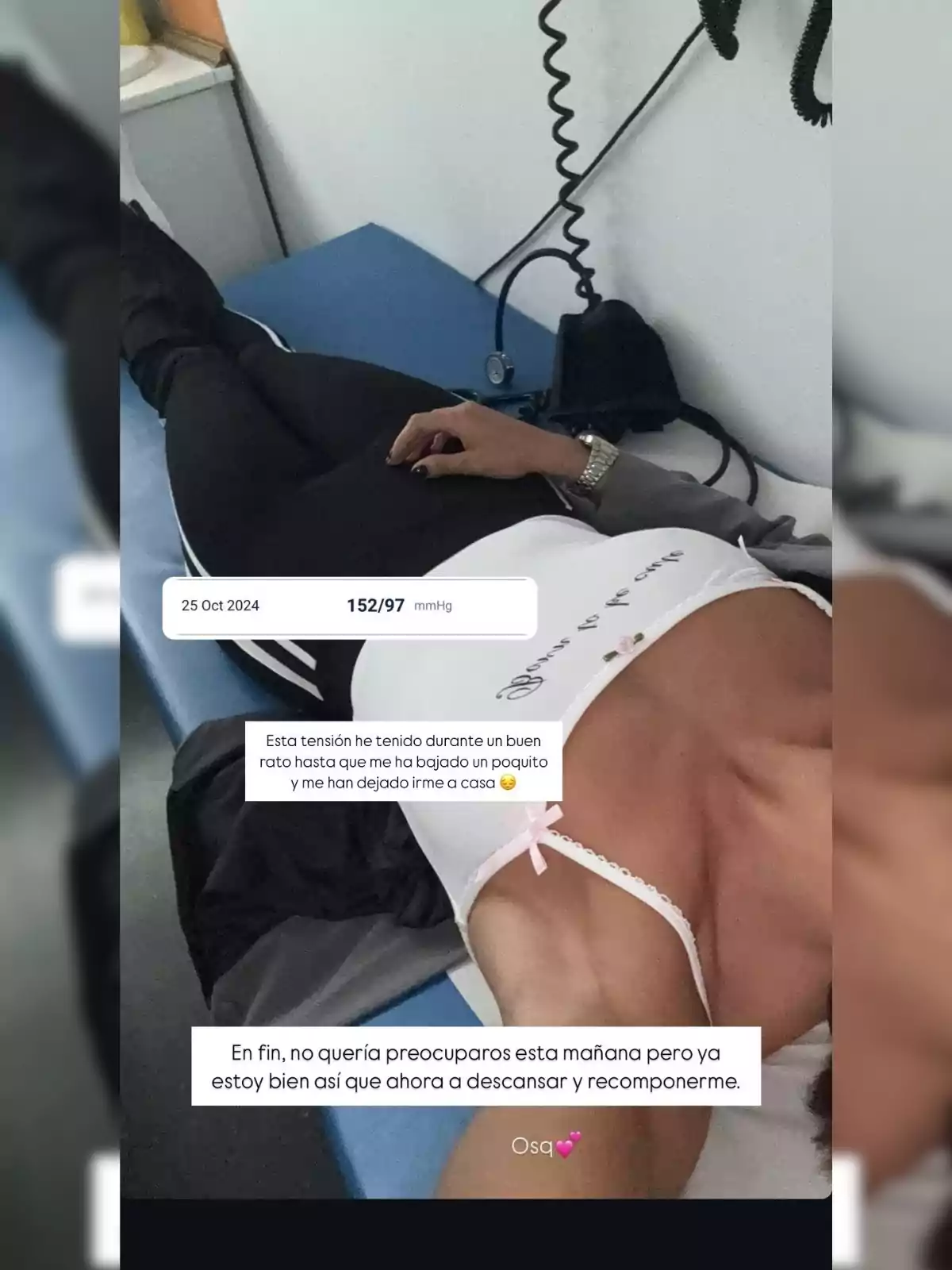 Sofía Suescun, recostada en una camilla de hospital con un tensiómetro al fondo y un texto que menciona su presión arterial y la necesidad de descansar. Sofía Suescun, recostada en una camilla de hospital con un tensiómetro al fondo y un texto que menciona su presión arterial y la necesidad de descansar.