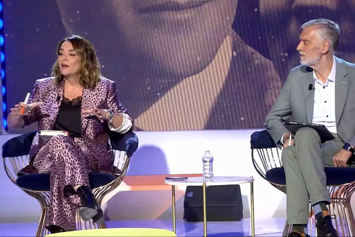 Captura de Toñi Moreno como colaboradora del especial de los Galindos en Telecinco Captura de Toñi Moreno como colaboradora del especial de los Galindos en Telecinco