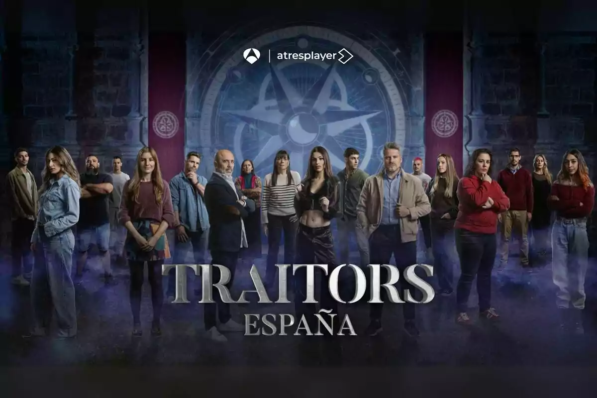 Un grupo de personas posando frente a un fondo oscuro con un diseño circular y el texto Un grupo de personas posando frente a un fondo oscuro con un diseño circular y el texto