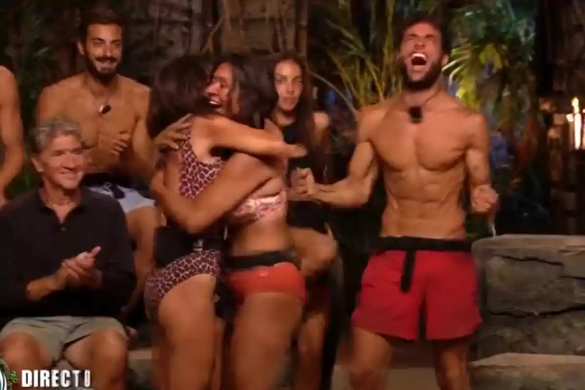Montoya y Carmen Alcayde celebran su salvación en 'Supervivientes', Laura Cuevas expulsada Montoya y Carmen Alcayde celebran su salvación en 'Supervivientes', Laura Cuevas expulsada