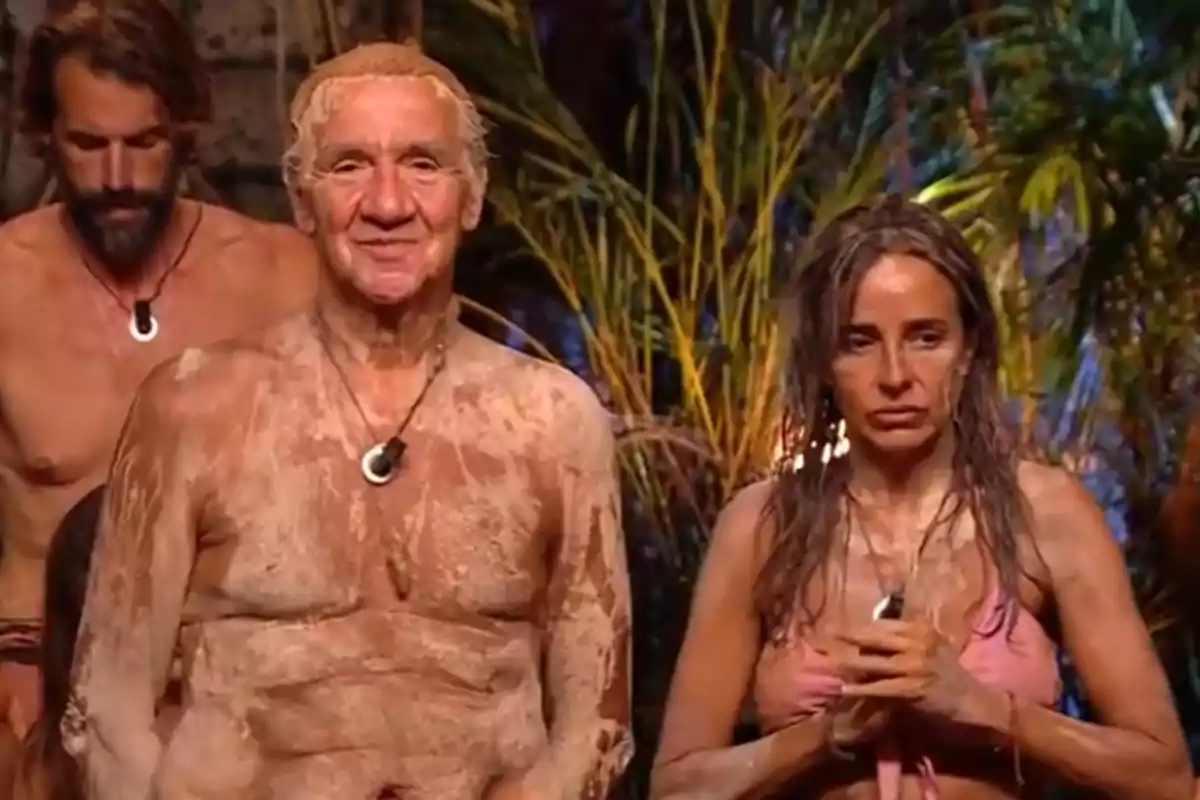 Duelo entre Koldo Royo y Carmen Alcayde en 'Supervivientes' Duelo entre Koldo Royo y Carmen Alcayde en 'Supervivientes'