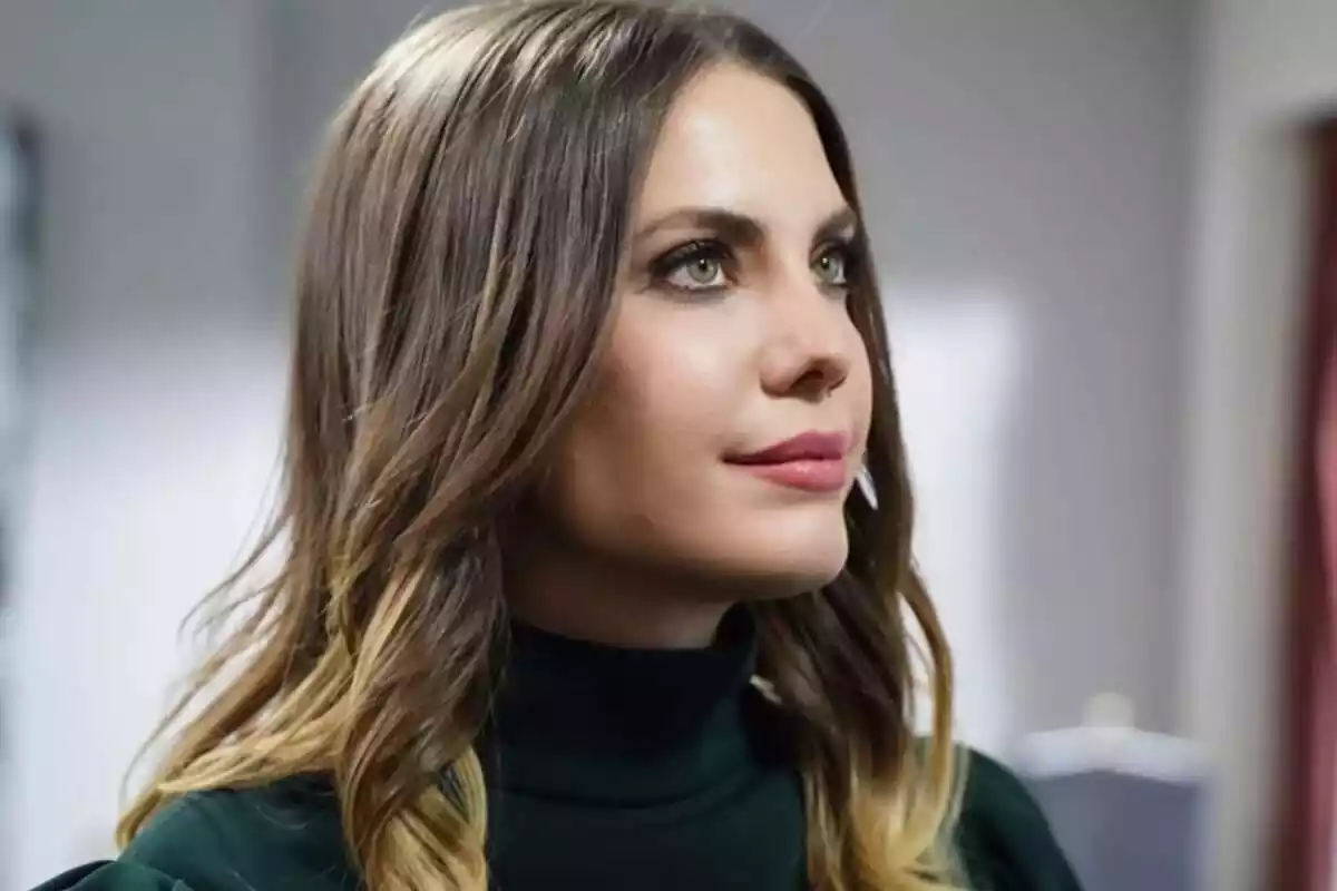 Captura de Yildiz mirando hacia al frente en Pecado Original de Antena 3 Captura de Yildiz mirando hacia al frente en Pecado Original de Antena 3